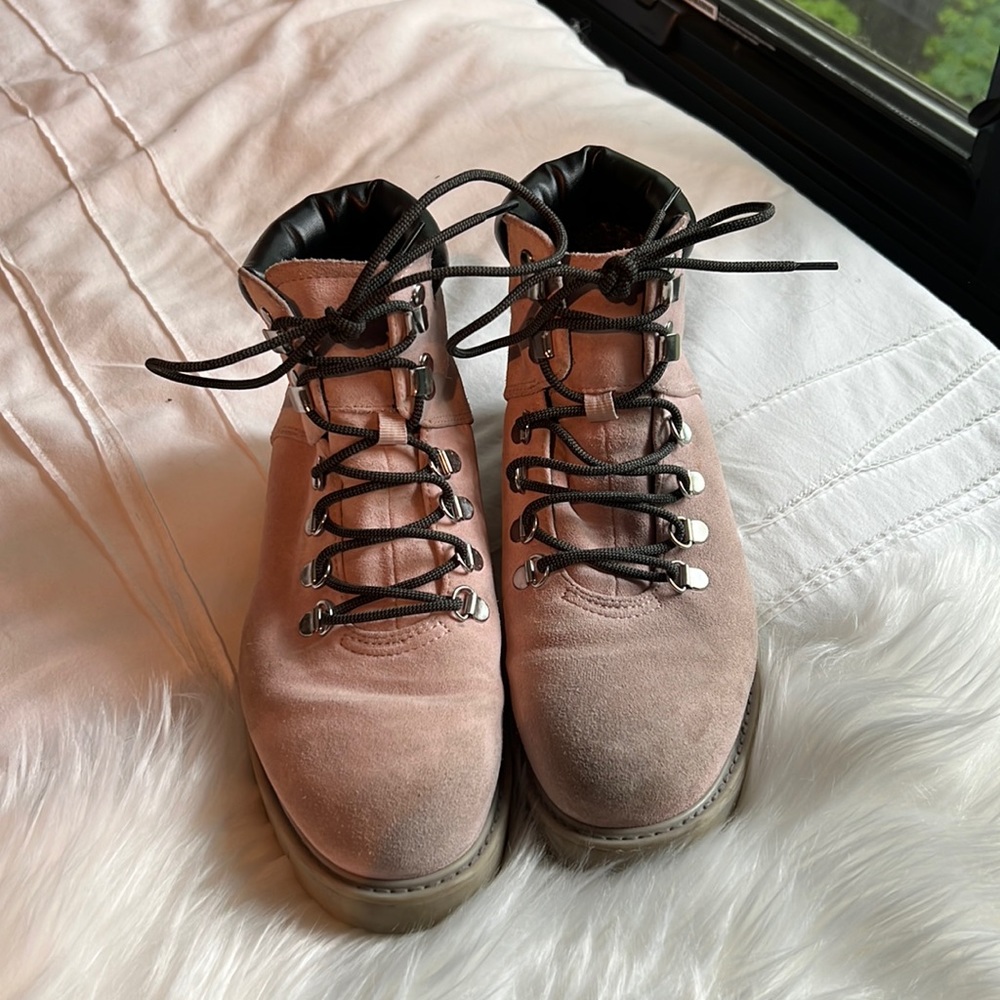 Urban outfitters Vagabond pink suede boots